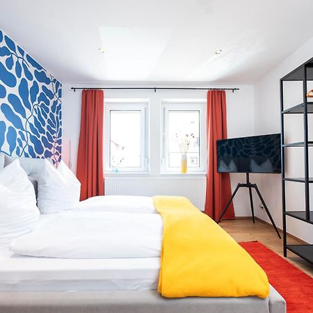 Bunter Hund Apartments - Zentrales Apartment, Parkplatz, Wintergarten, Kinderzimmer Ротенбург об дер Таубер Екстериор снимка
