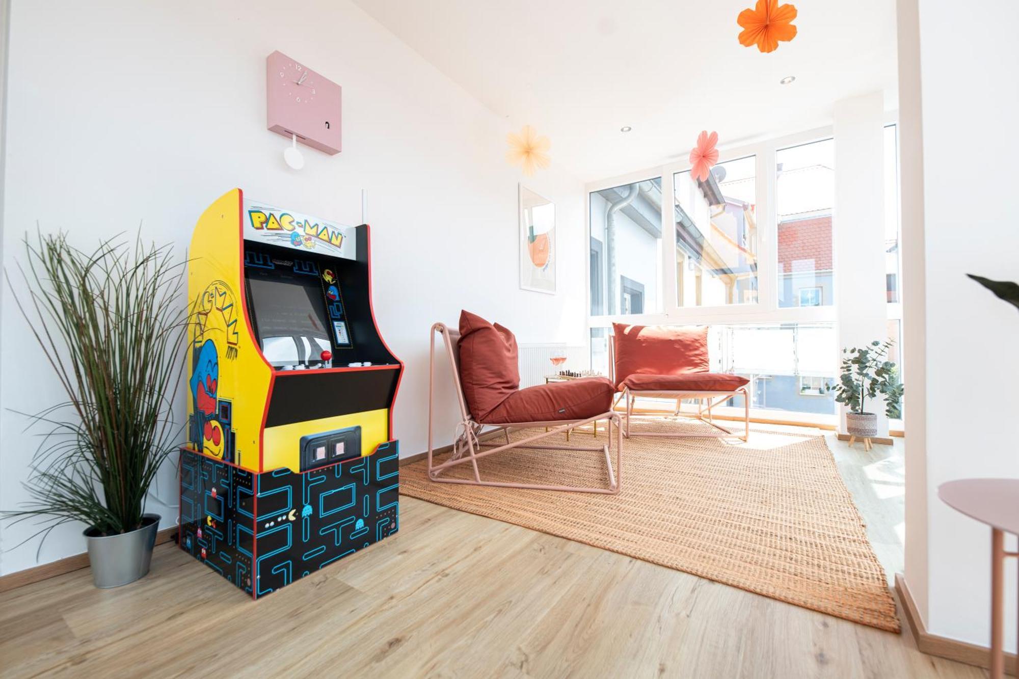 Bunter Hund Apartments - Zentrales Apartment, Parkplatz, Wintergarten, Kinderzimmer Ротенбург об дер Таубер Екстериор снимка